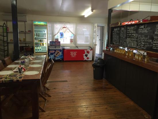 Cafe Nundle on the Park